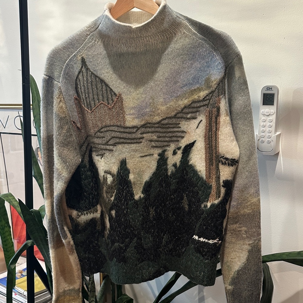 Men's Scenic Sweater in Gray and Green